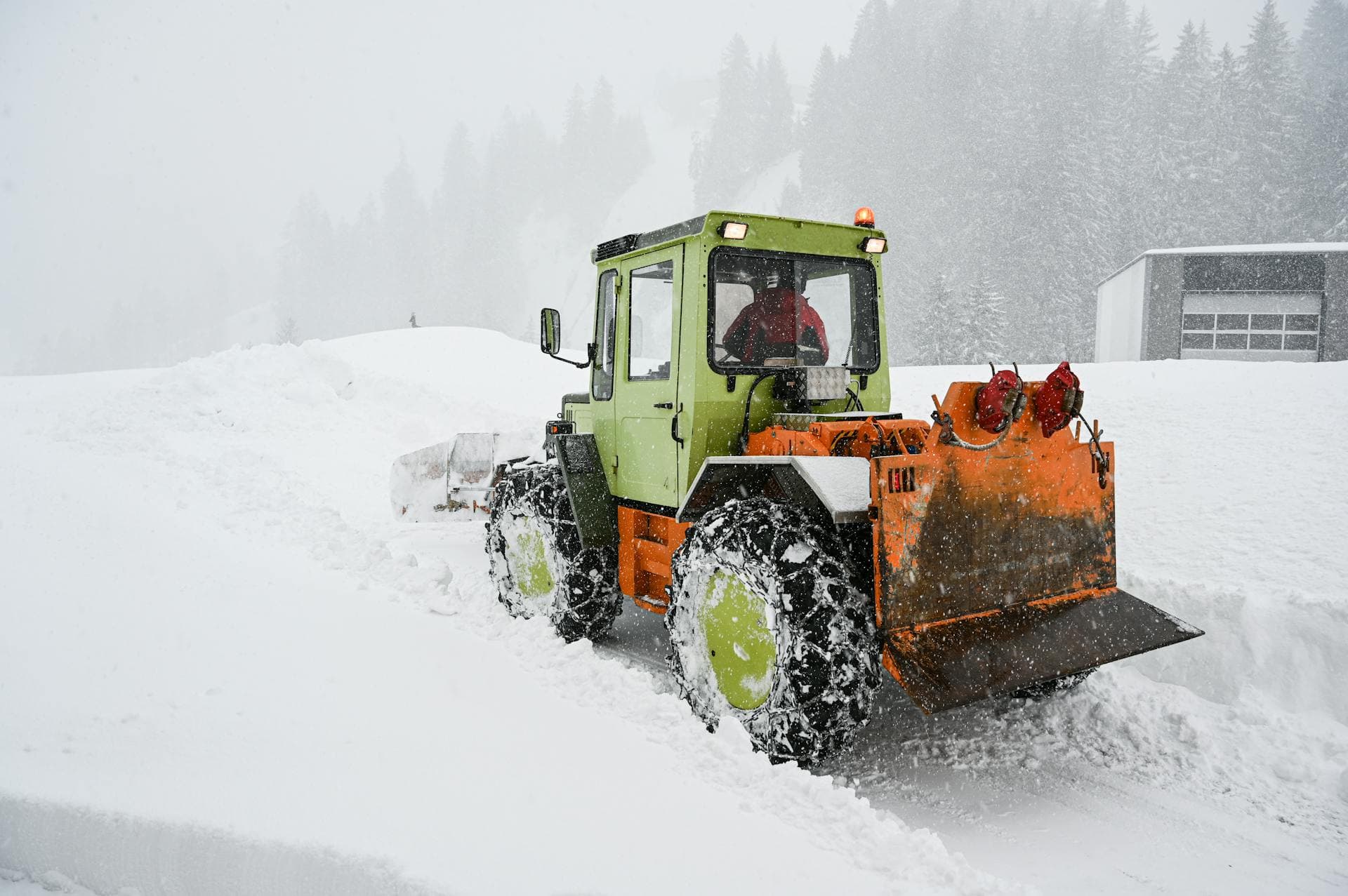 Prompt Response - Aesthetic Gardener snow removal